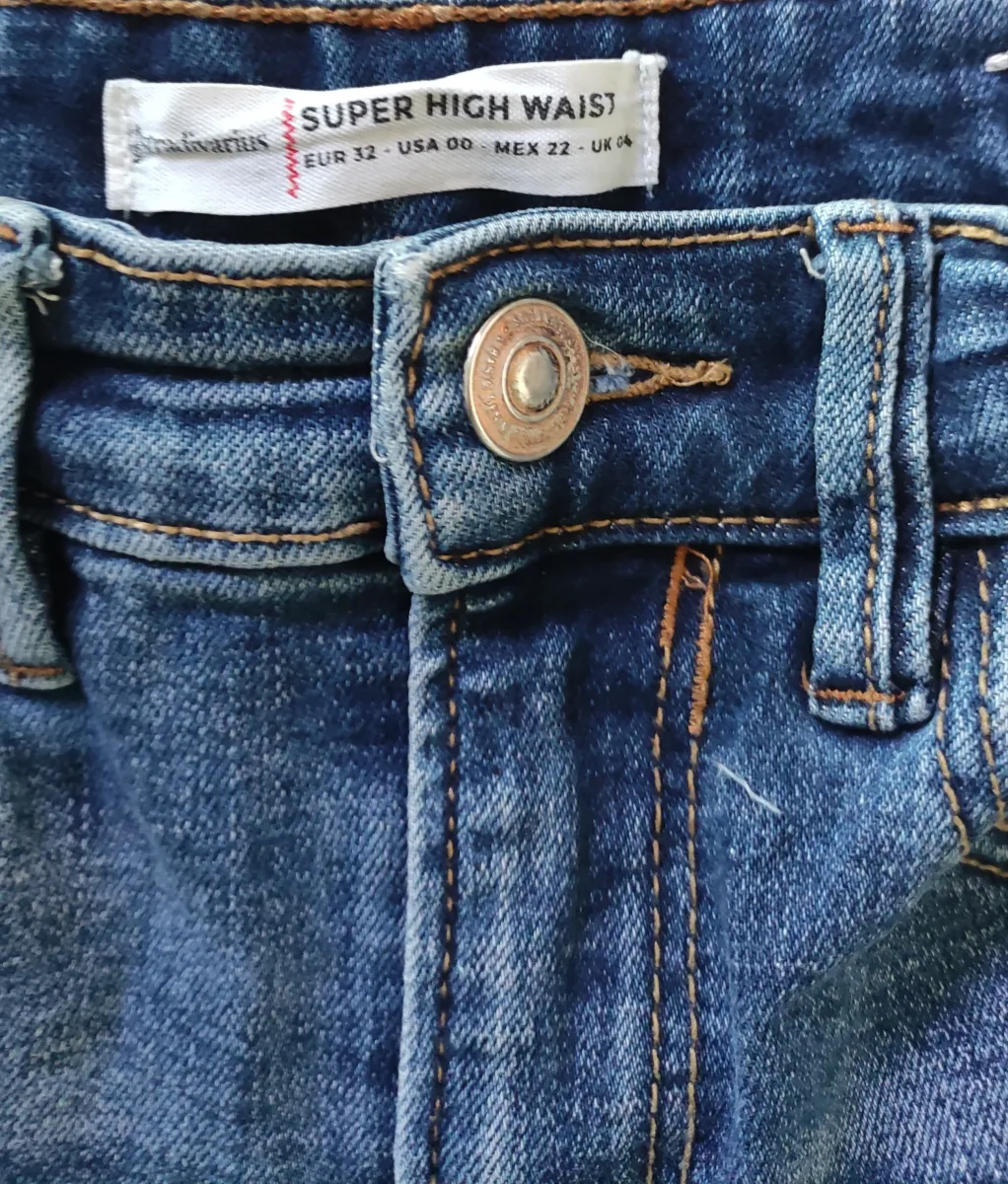Jeans bleu stradivarius femme Taille 32 — photo 3