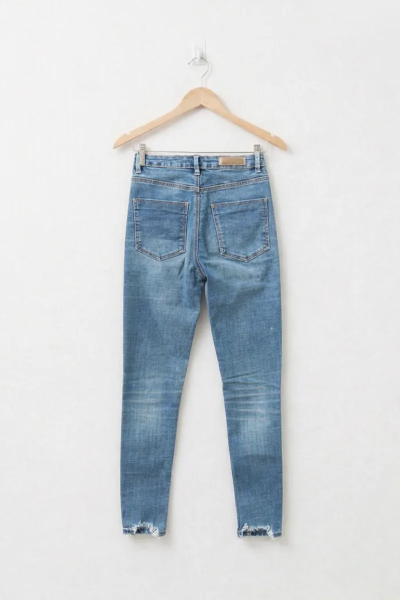 Jeans stradivarius femme Taille 32 — photo 2